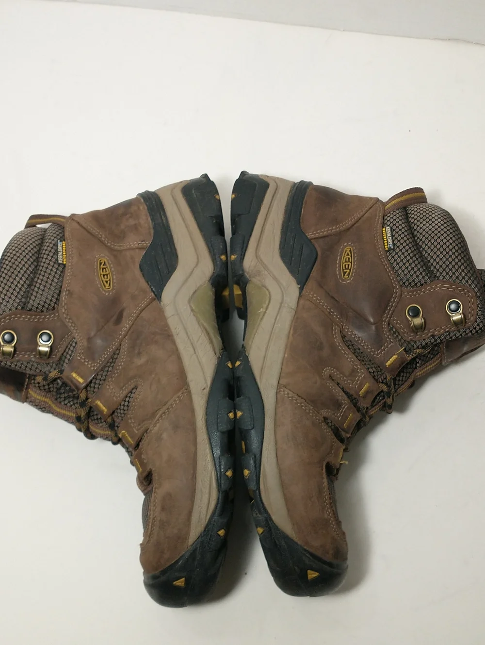 Keen Gypsum II Mid Waterproof Leather Hiking Boot, Men's Size 9.5, Brown/Black